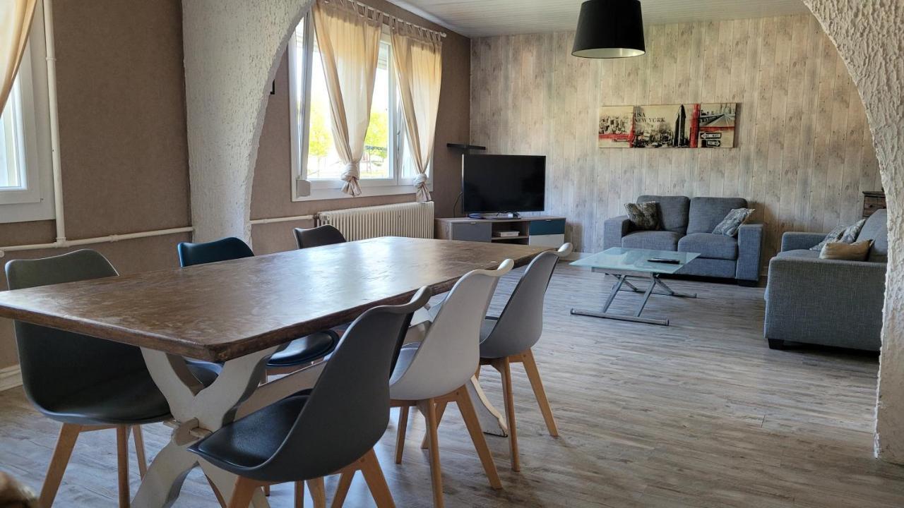 Maison familiale à Haybes Esterno foto